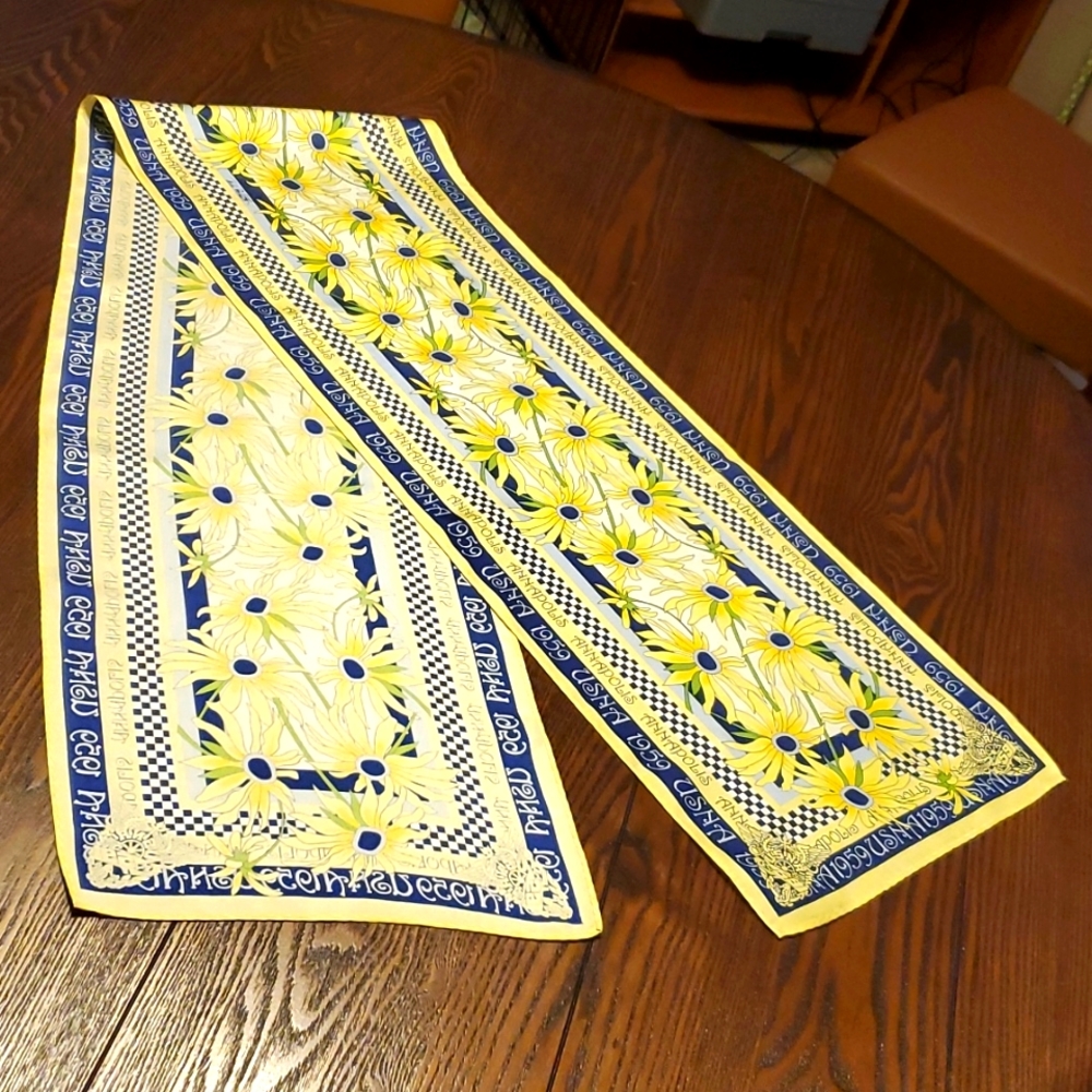 USNA 1959 ANNAPOLIS SILK SCAF 😍